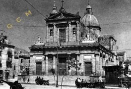 Piazza Umberto I° presidiata dagli americani